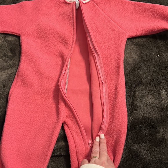 Baby Touch pink fleece like one piece size 1T - Picture 4 of 7